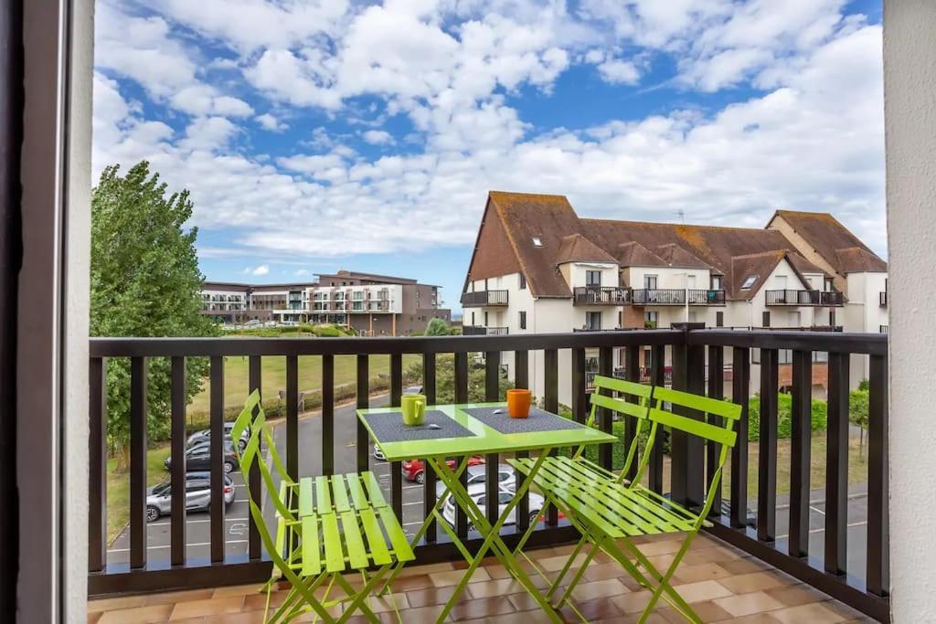 Cabourg Au P'Tit Nid, Cocon Au Bord De Mer Eksteriør billede